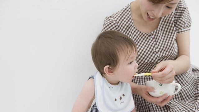 母乳的营养价值及其持续时间，探究母乳几个月没有营养的误区