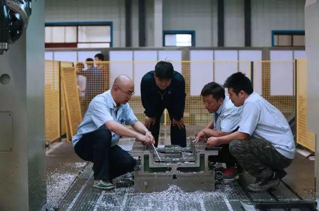 广东省大专数控技术的现状与发展趋势