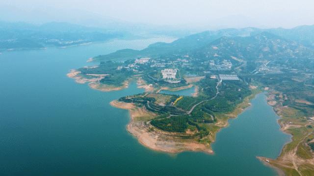 广东省平山县，历史底蕴与现代魅力的交织之地